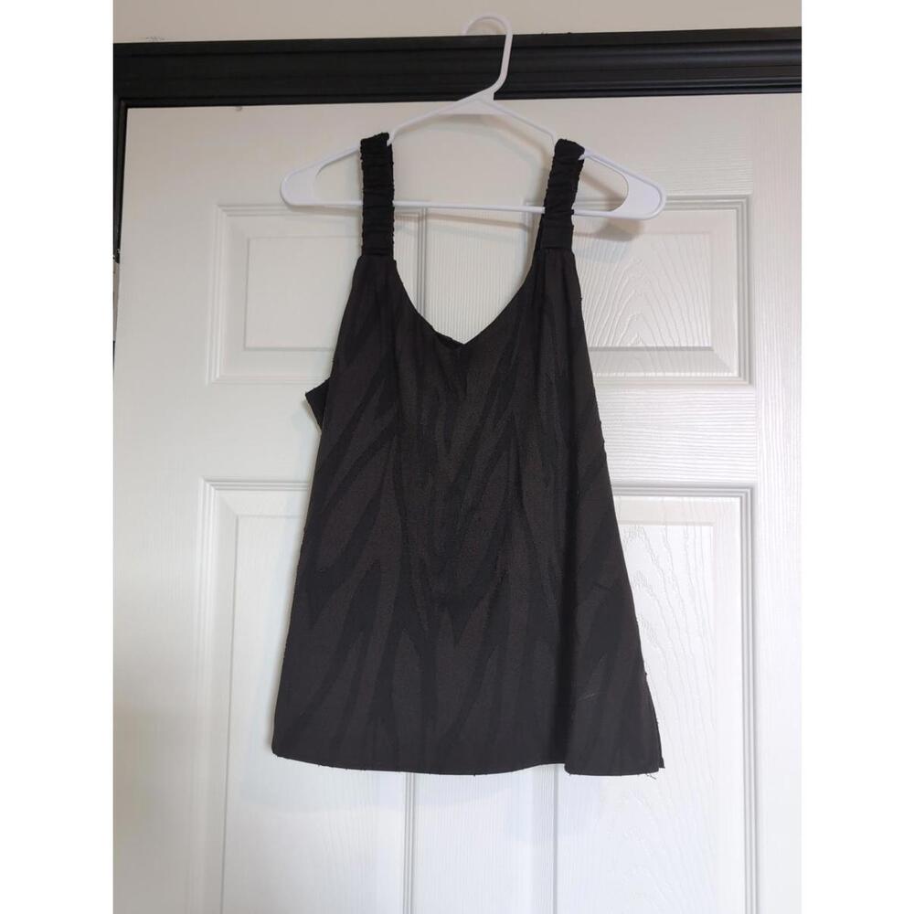 Large black zebra tank